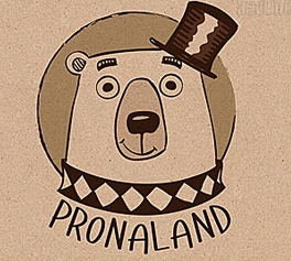 奇怪的小熊logo设计